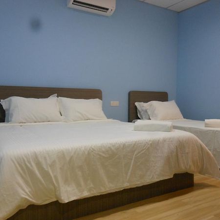 Eiman Homestay, Kluang Keluang Exterior foto